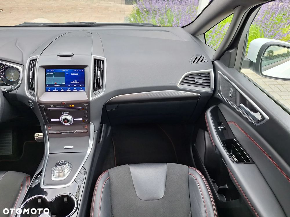 Ford S-Max 2.0 EcoBlue Twin-Turbo ST-Line - 30