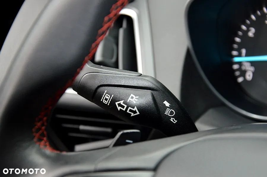 Ford Kuga 1.5 EcoBoost 4x4 ST-Line - 29