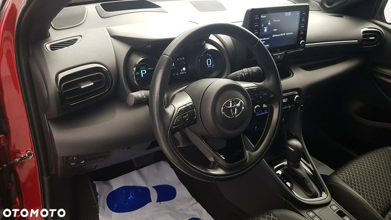 Toyota Yaris - 24