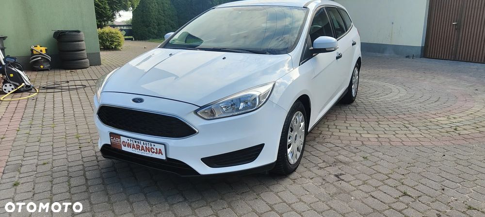 Ford Focus 1.6 TDCi Ambiente - 16
