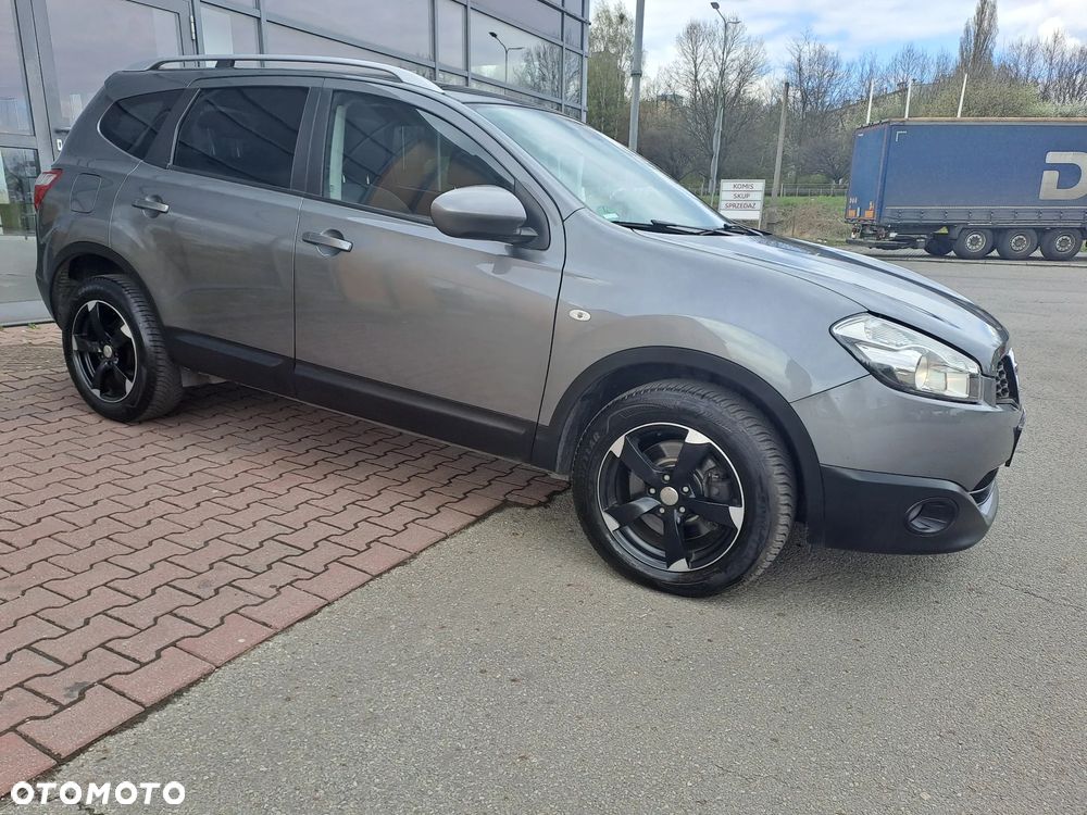 Nissan Qashqai+2 2.0 dCi DPF acenta - 12