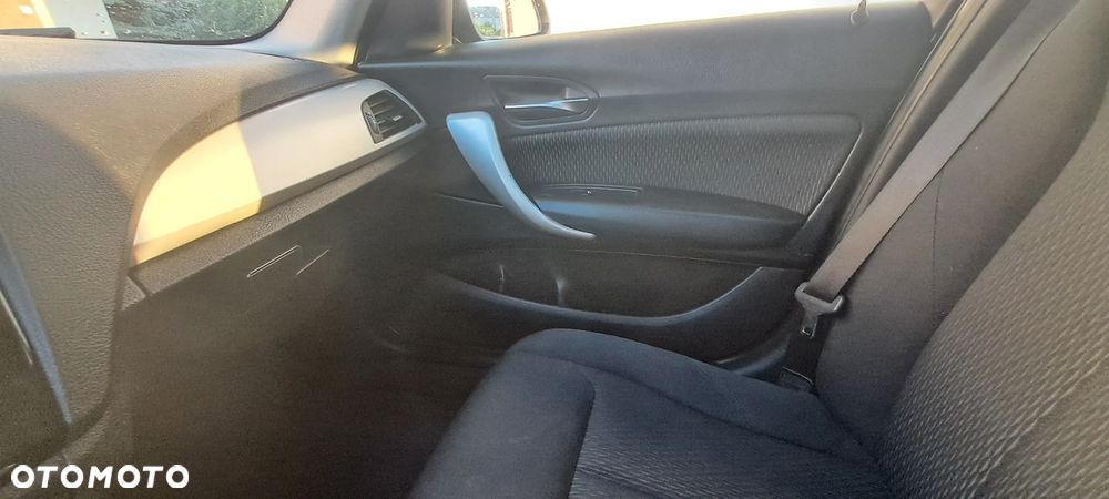 BMW Seria 1 116i Sport Line - 15