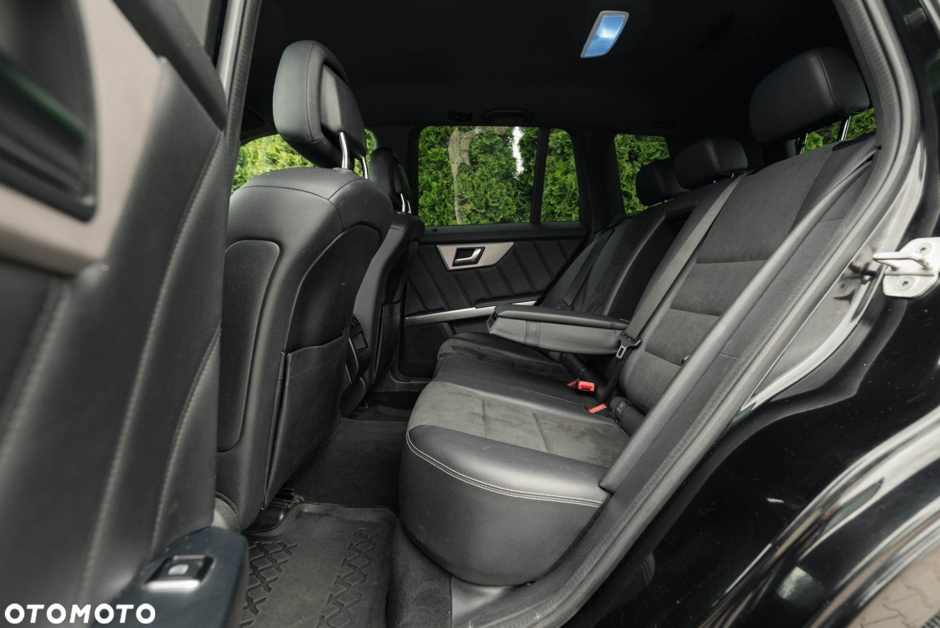 Mercedes-Benz GLK - 14