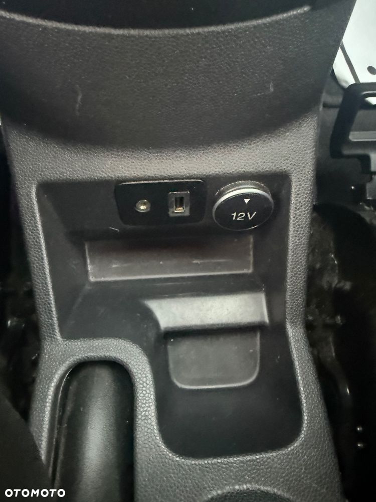 Ford EcoSport - 24