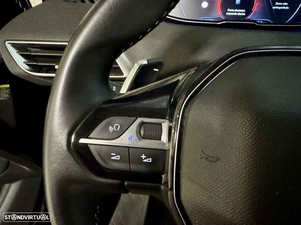 Peugeot 3008 1.2 PureTech Allure EAT8 — fotografia 12