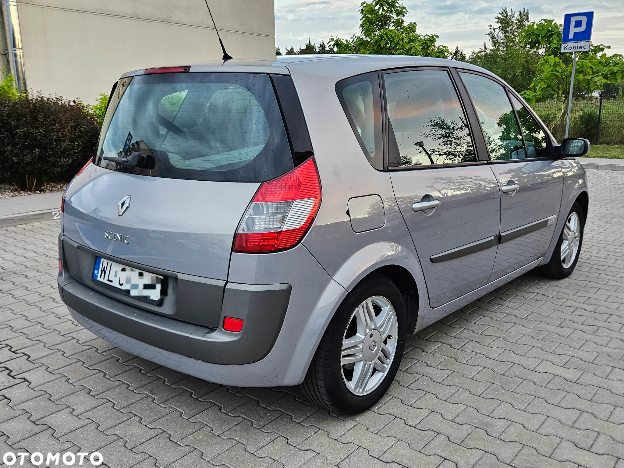 Renault Scenic 2.0 16V Privilege - 3