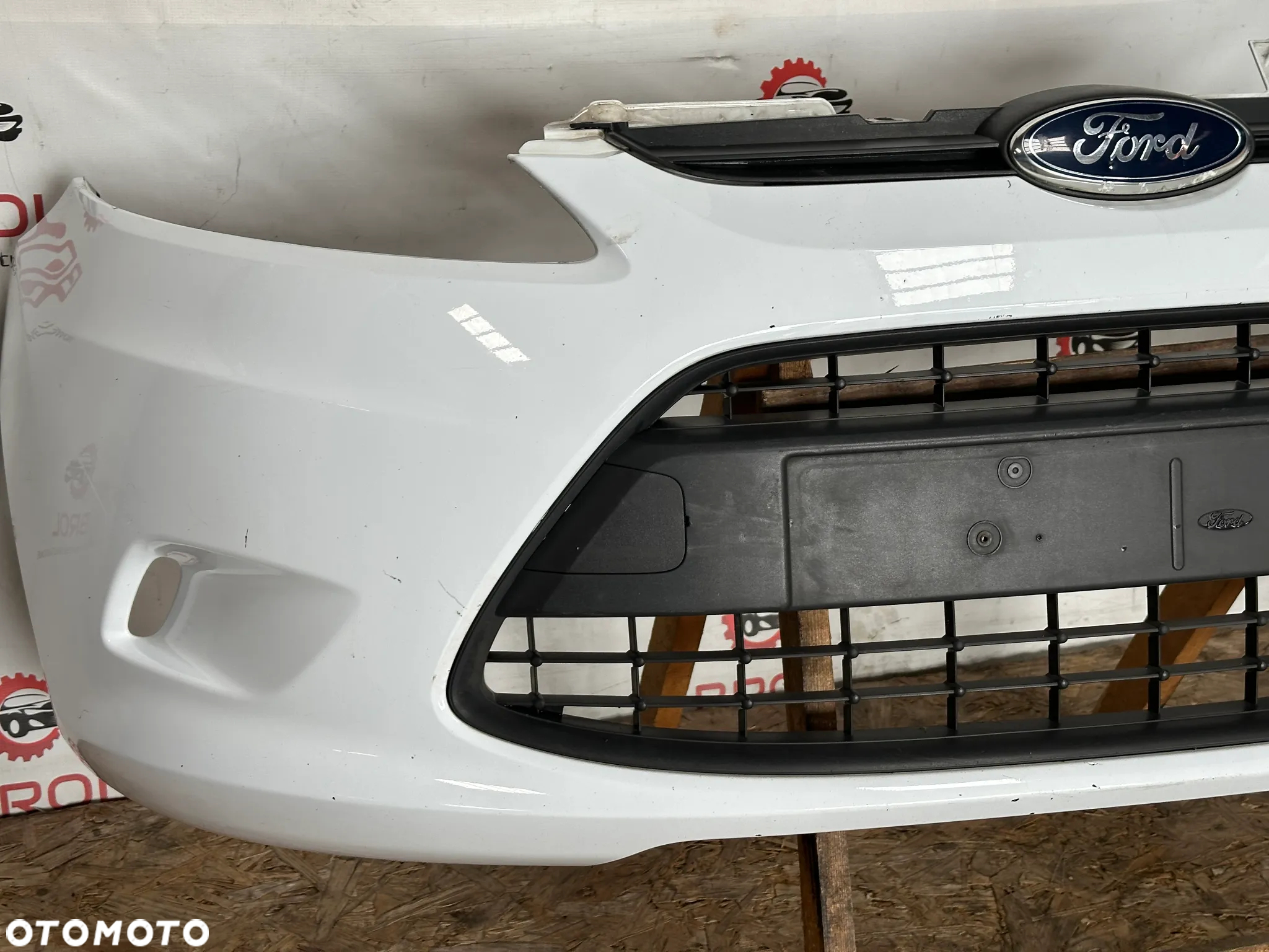 ZDERZAK PRZEDNI FORD FIESTA MK7   H9 - 3