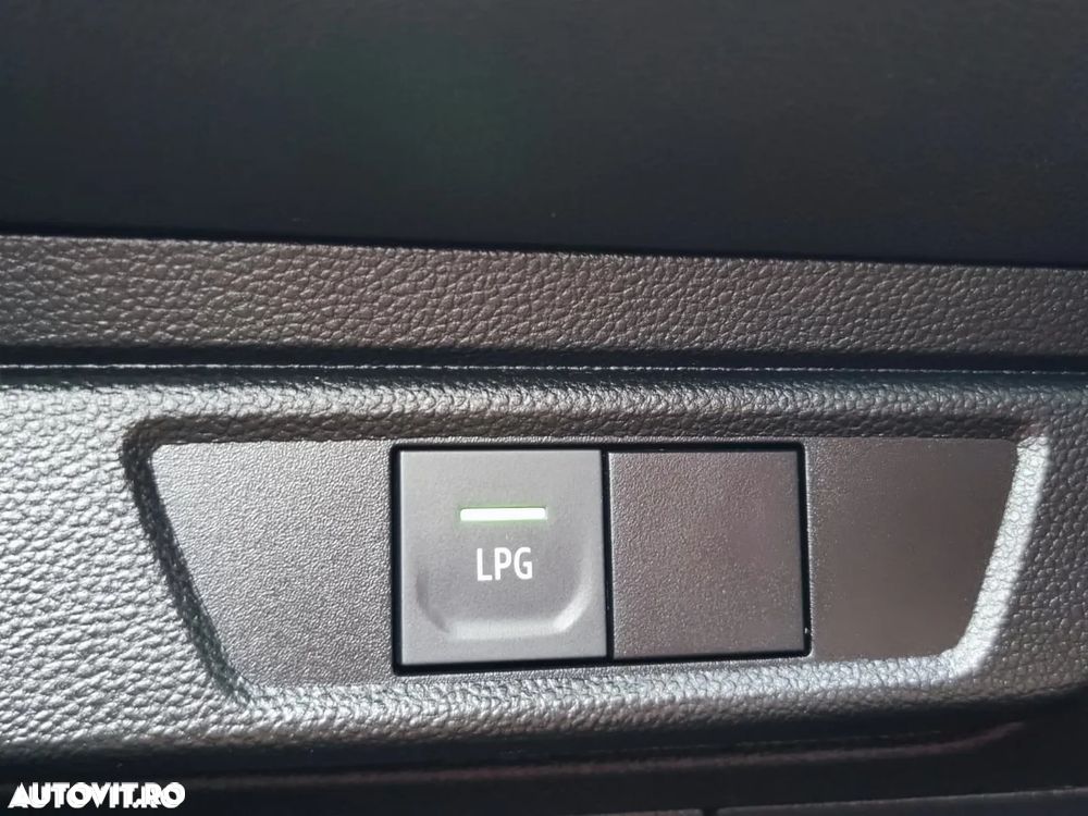 Dacia Logan TCe 90 MT6 Prestige - 15