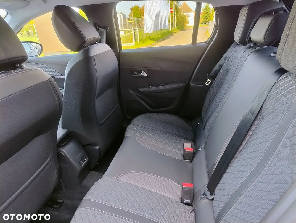 Peugeot 208 1.2 PureTech Allure S&S - 24