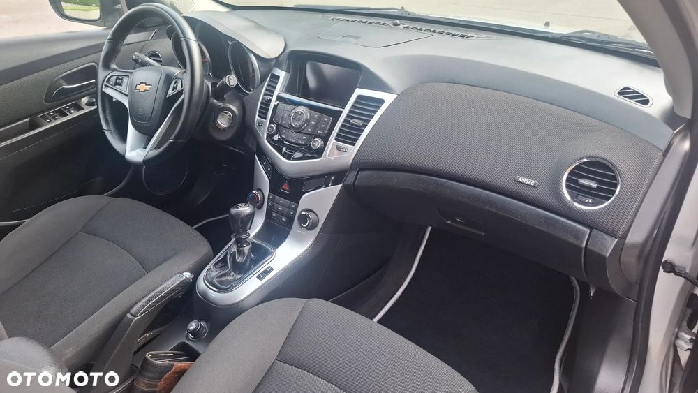 Chevrolet Cruze 1.4 T LT+ - 8