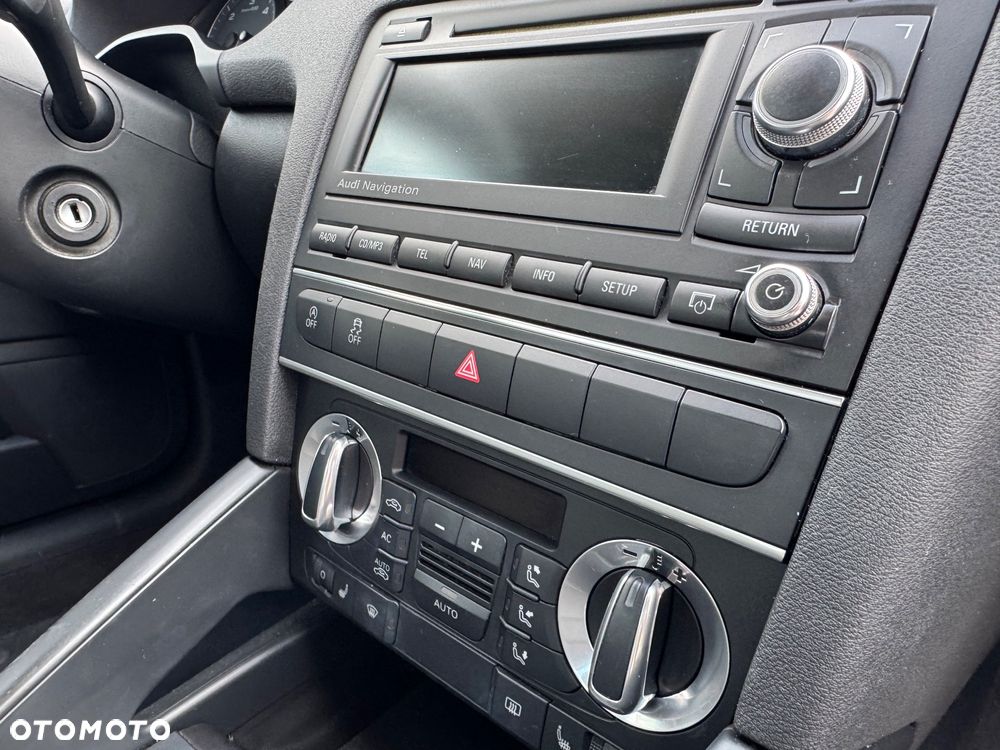 Audi A3 3-drzwiowe 2.0 TDI Attraction - 33