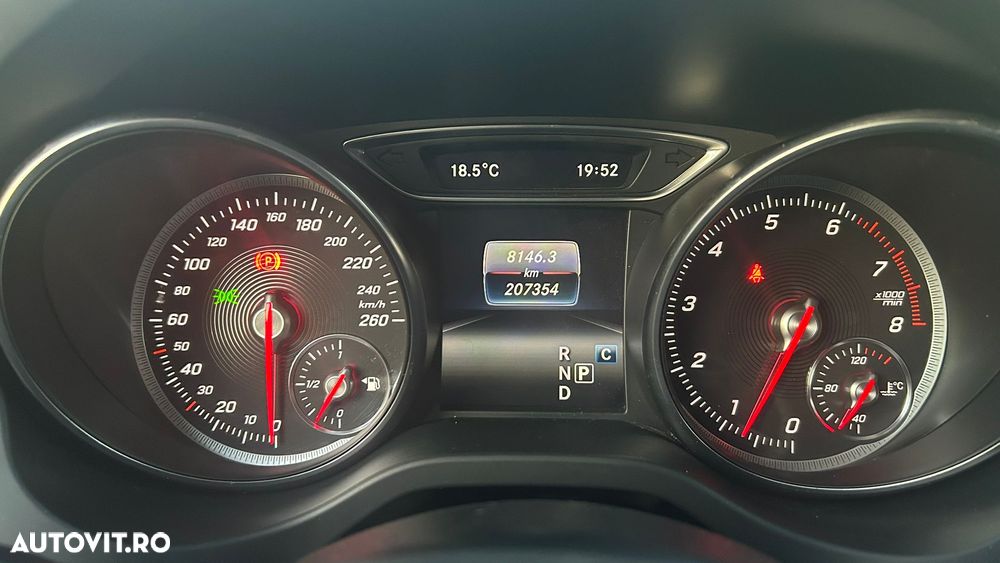 Mercedes-Benz GLA - 6