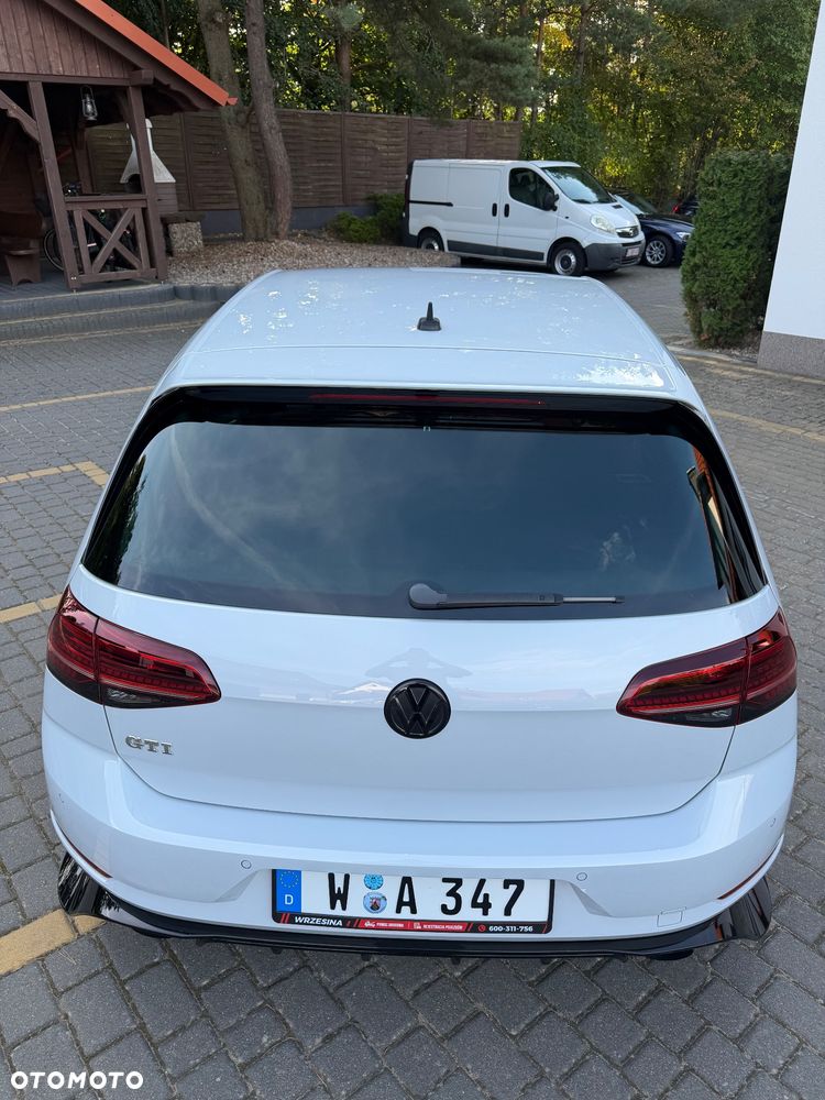 Volkswagen Golf GTI (BlueMotion Technology) DSG - 10