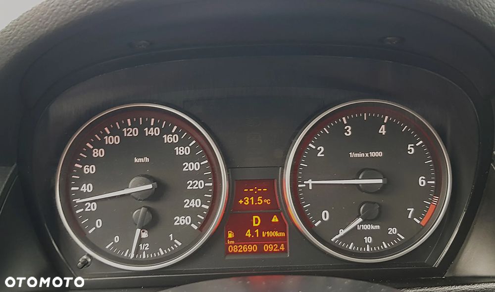 BMW X1 sDrive20i Sport Line - 41