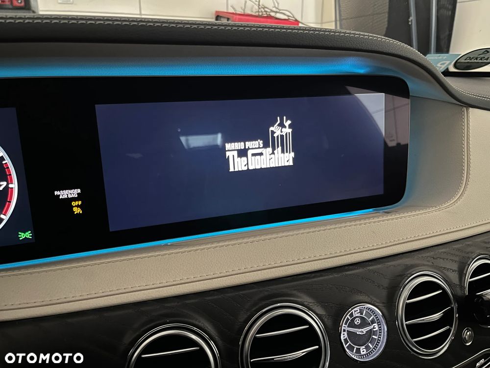 Mercedes-Benz Klasa S 560 4-Matic L 9G-TRONIC - 31