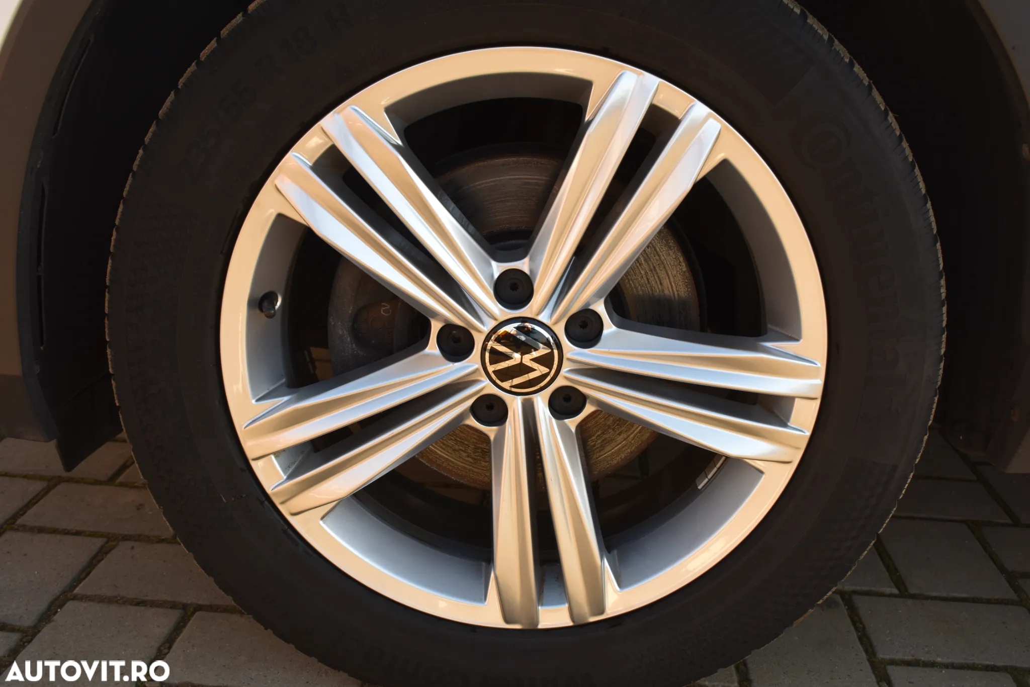 Volkswagen Tiguan 2.0 TDI SCR 4MOTION DSG Elegance - 6