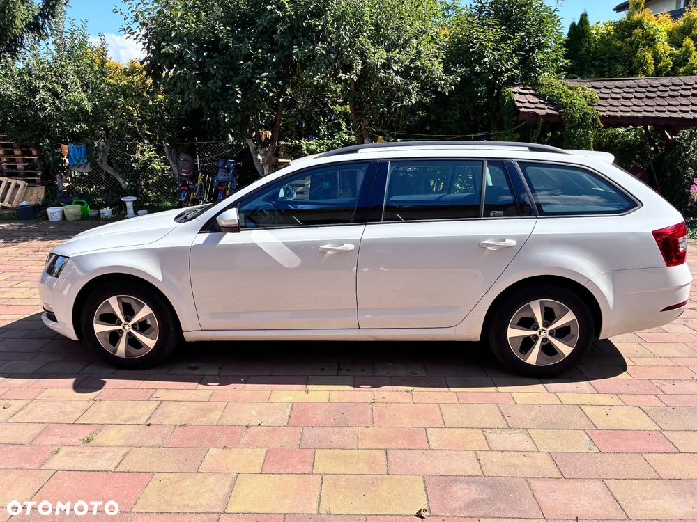 Skoda Octavia 1.6 TDI SCR Ambition - 3
