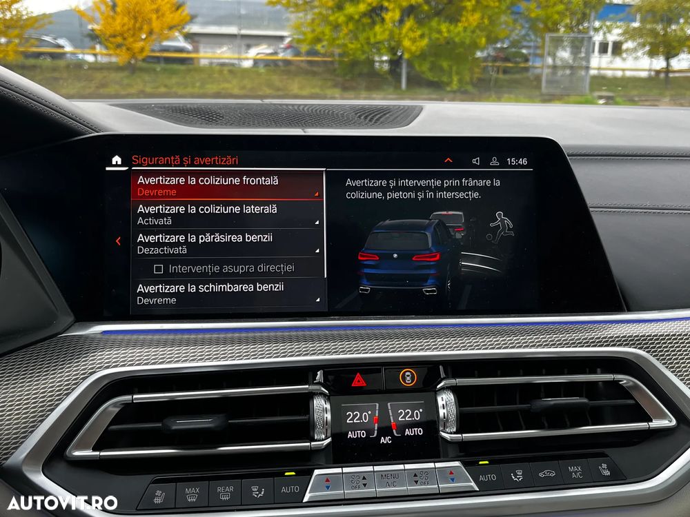 BMW X5 M M50i - 28