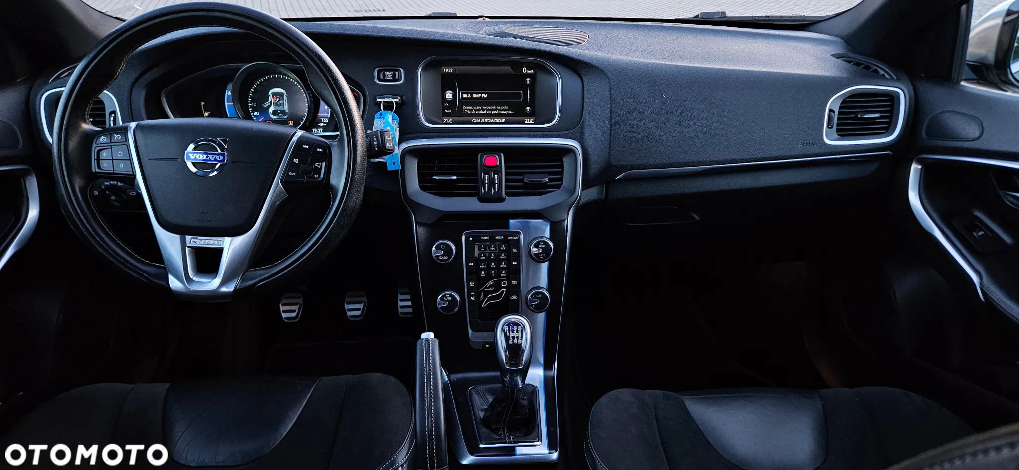 Volvo V40 T3 R-Design Summum - 8
