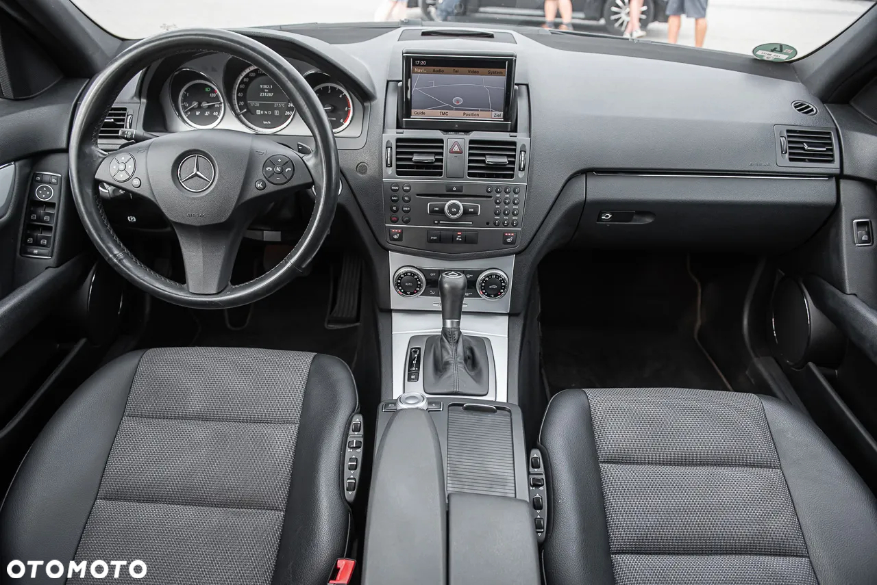 Mercedes-Benz Klasa C - 29