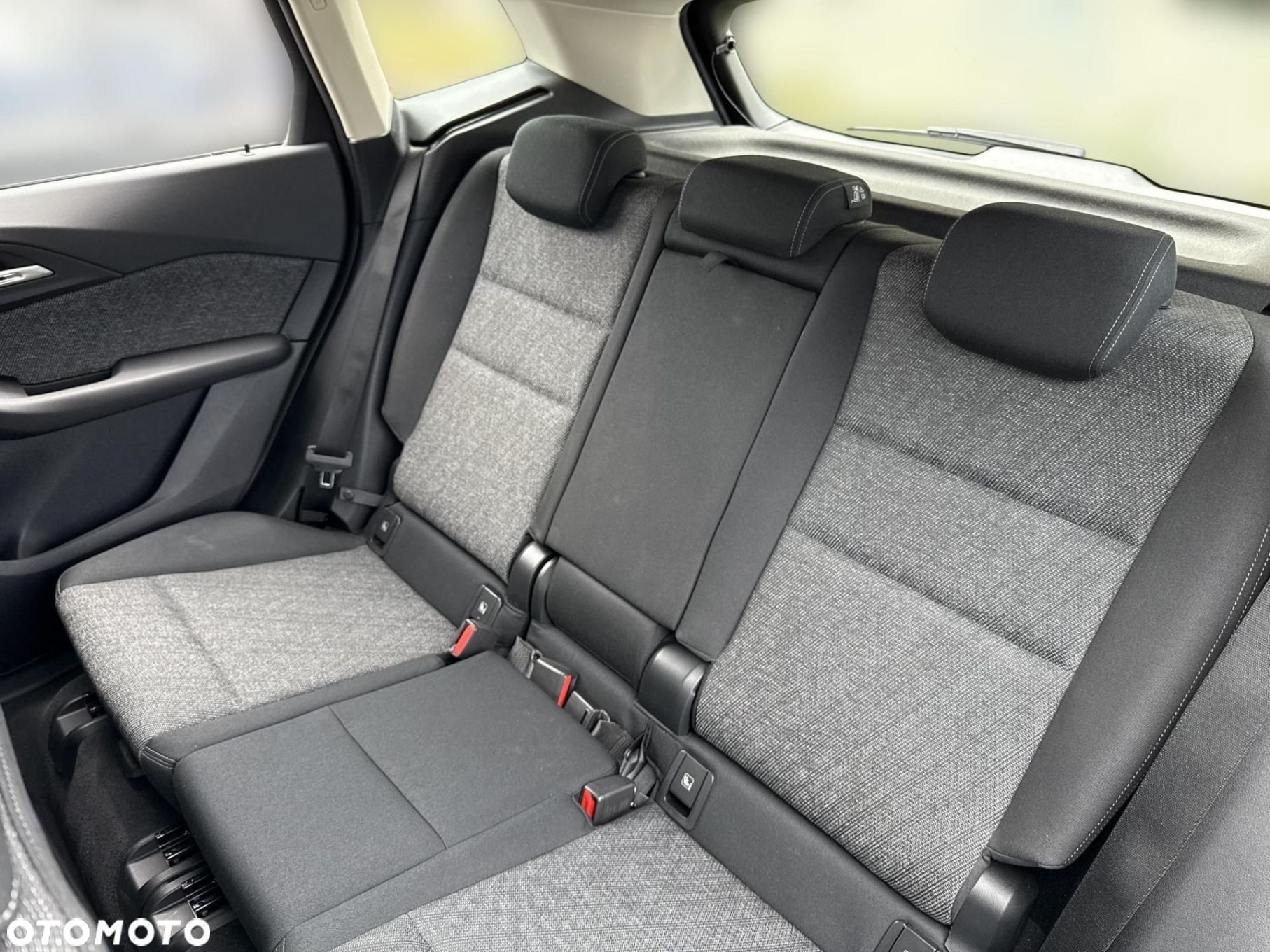 BMW Seria 2 - 17