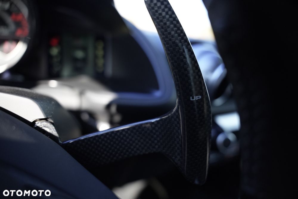 Ferrari 812 Superfast - 27