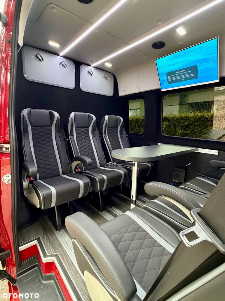 Mercedes-Benz Sprinter 4x4 Strażacki Pożarniczy, 9 osób - 21