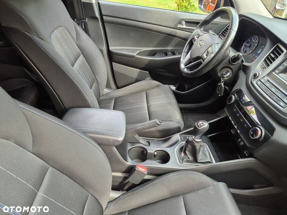 Hyundai Tucson blue 1.6 GDi 2WD Classic - 13