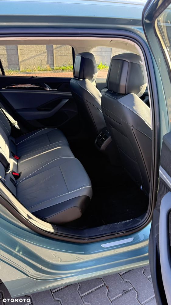 Volkswagen Passat - 20