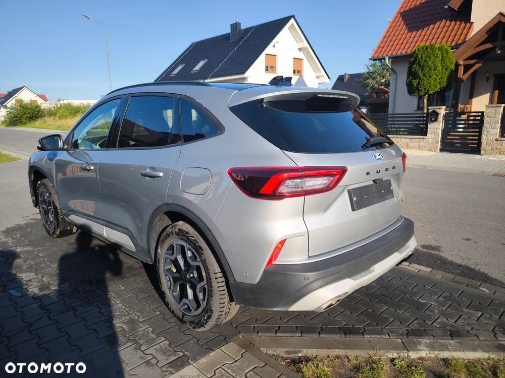 Ford Kuga 2.5P PHEV FWD Titanium - 3