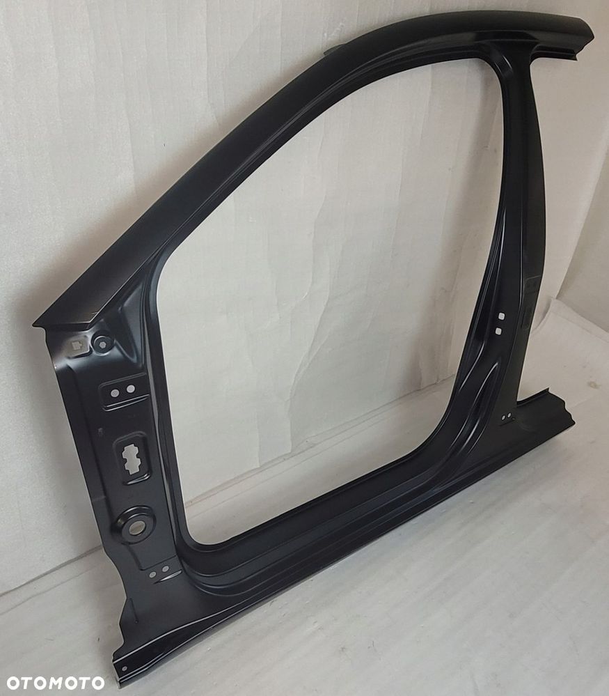 POSZYCIE LEWE SŁUPEK PRÓG SEAT LEON IV 5FA 2020- - 2