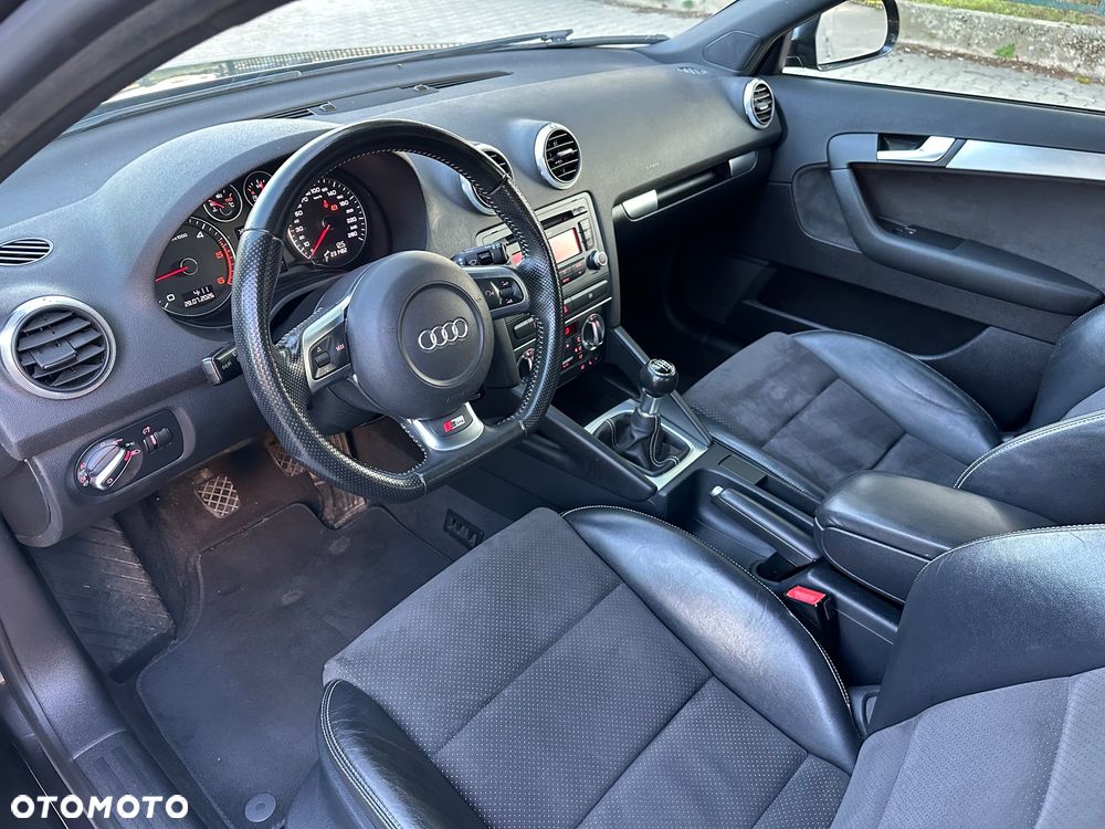 Audi A3 Sportback 2.0 TDI DPF Ambiente - 6