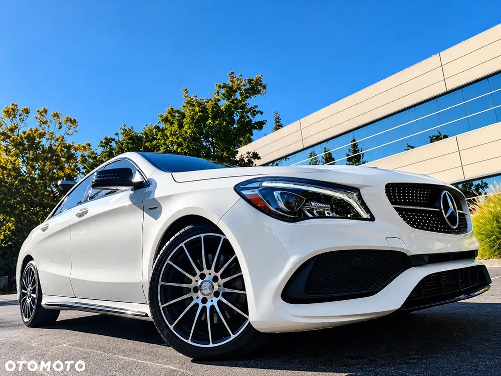 Mercedes-Benz CLA 250 4Matic 7G-DCT AMG Line - 15