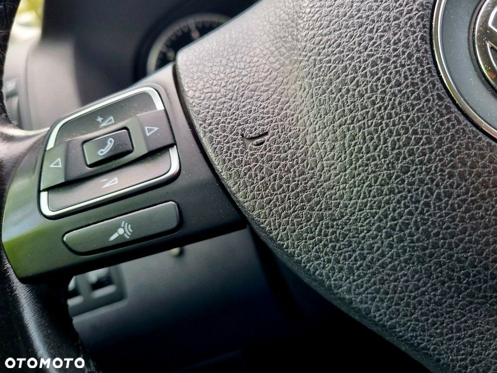 Volkswagen Touran 2.0 TDI DPF DSG Comfortline - 15