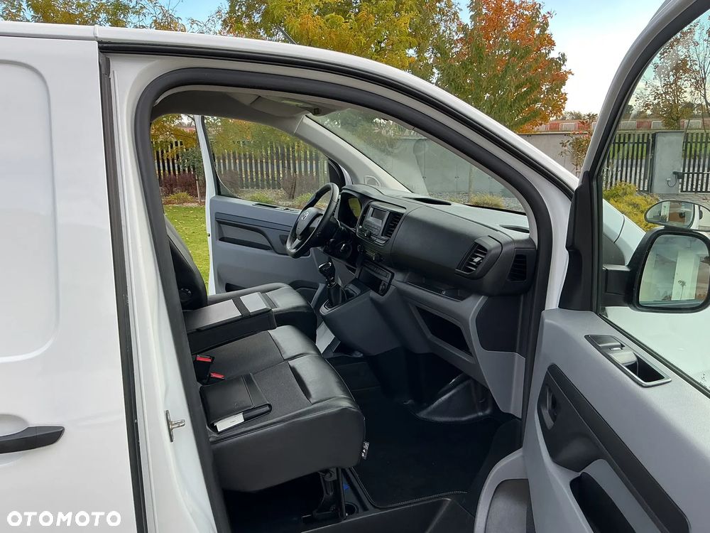 Toyota PROACE - 16