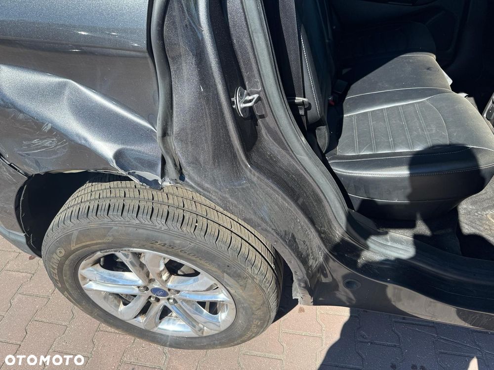Ford Edge - 9