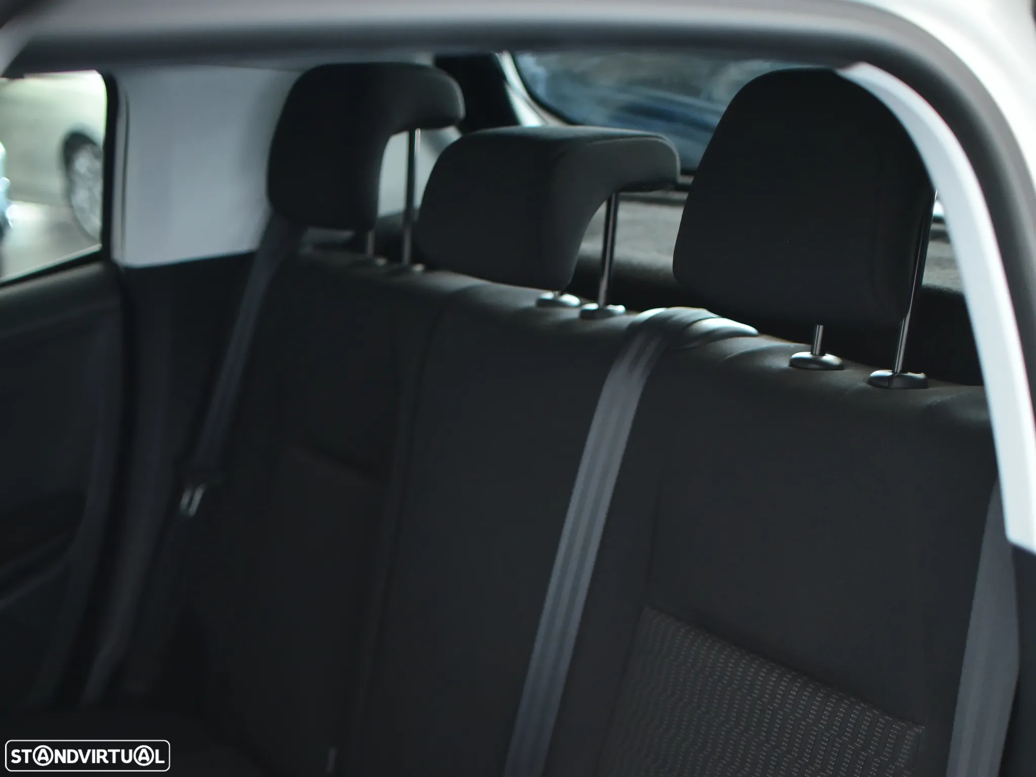 Peugeot 208 1.2 PureTech Style - 31