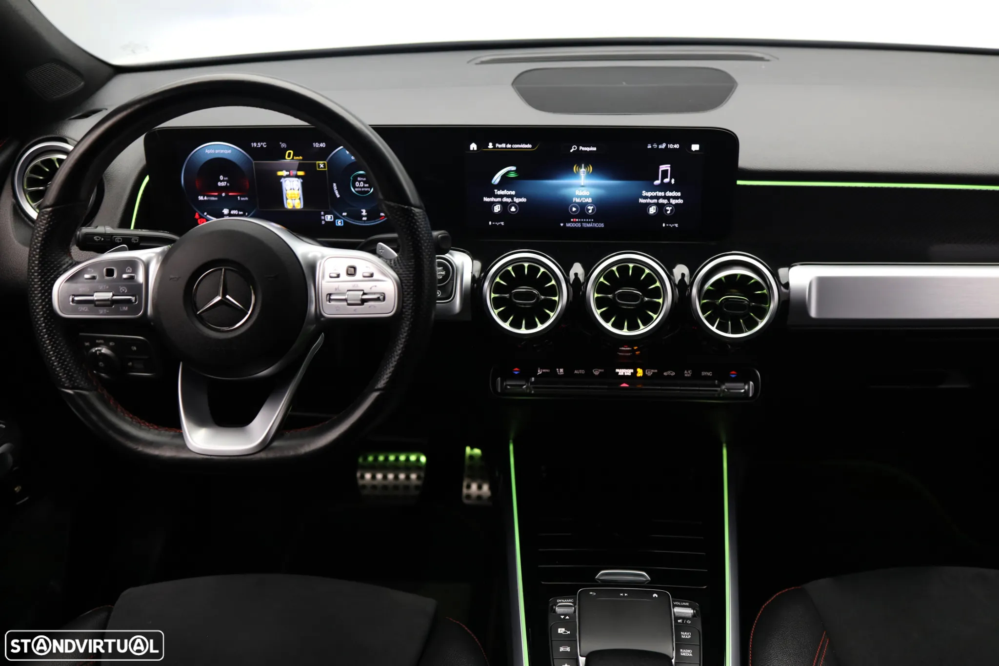 Mercedes-Benz GLB 200 d AMG Line - 35