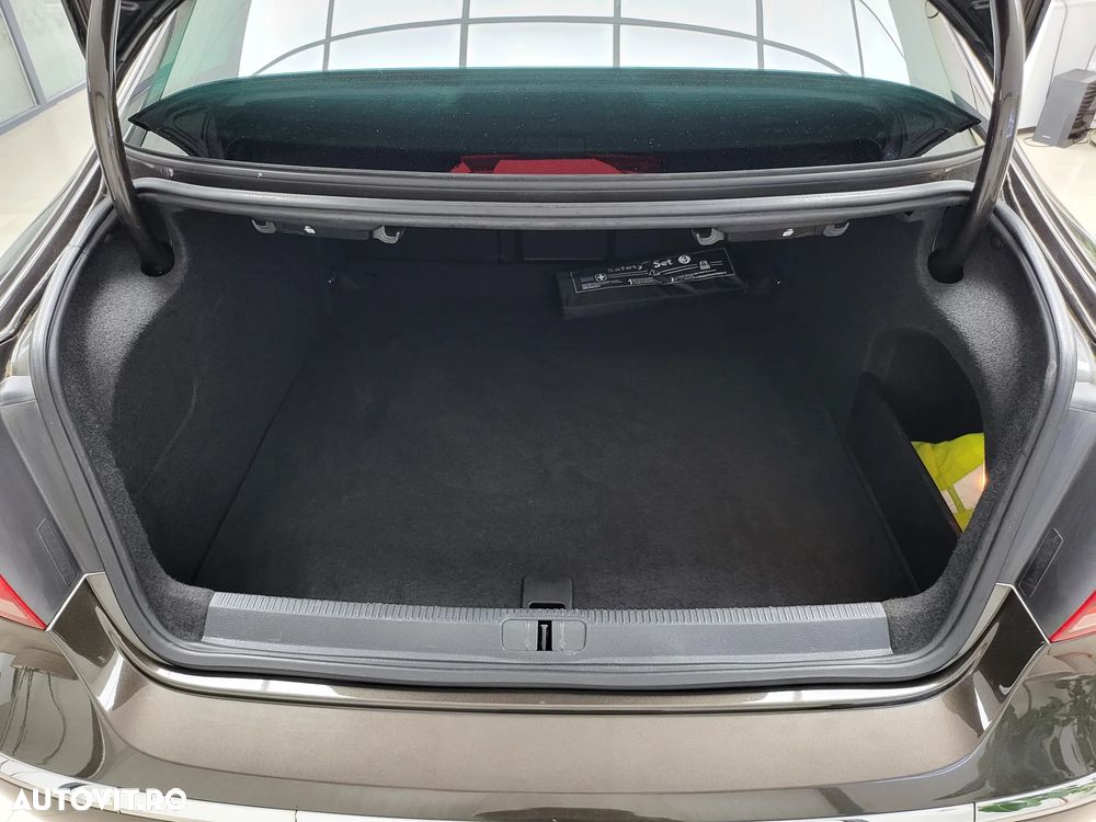 Volkswagen Passat CC 1.4 TSI BlueMotion Technology DSG - 18
