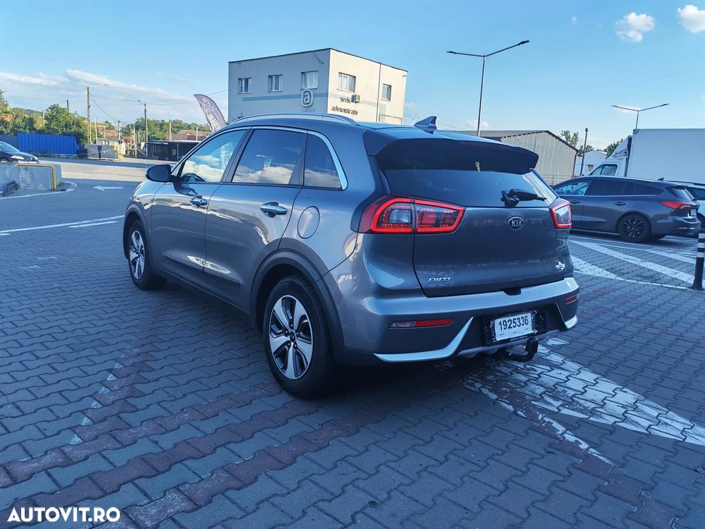 Kia Niro 1.6 GDI 2WD Aut. Spirit - 14