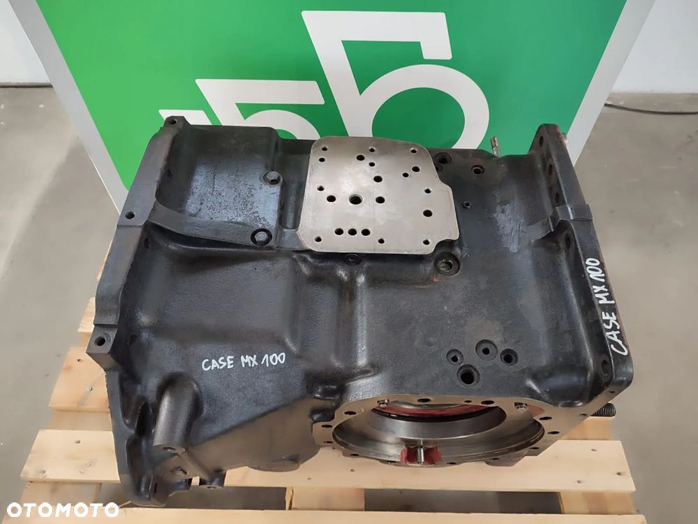 Obudowa skrzyni  biegów 199549402 Case MX 100 - 3