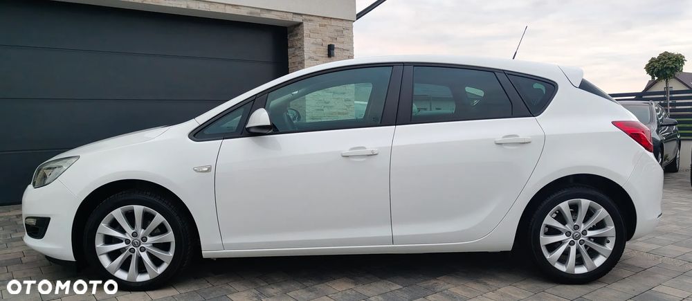 Opel Astra 1.6 ENERGY - 4