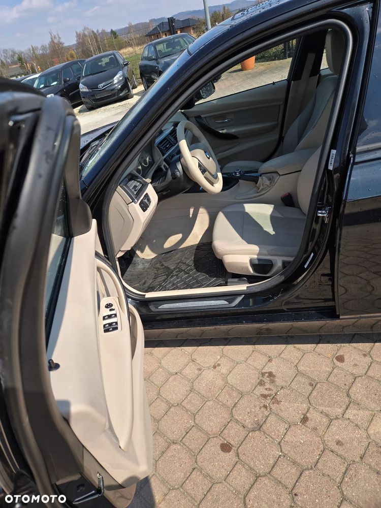 BMW Seria 3 316d Edition Luxury Line Purity - 9