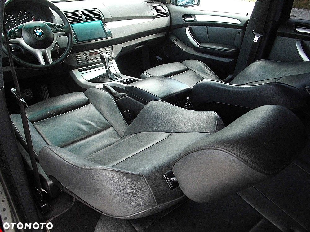 BMW X5 3.0 i Edition Exclusive Sport - 16