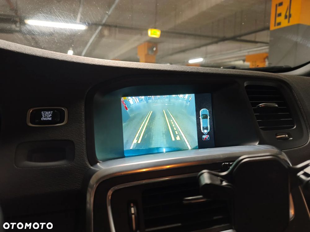 Volvo S60 T6 AWD Geartronic RDesign - 34