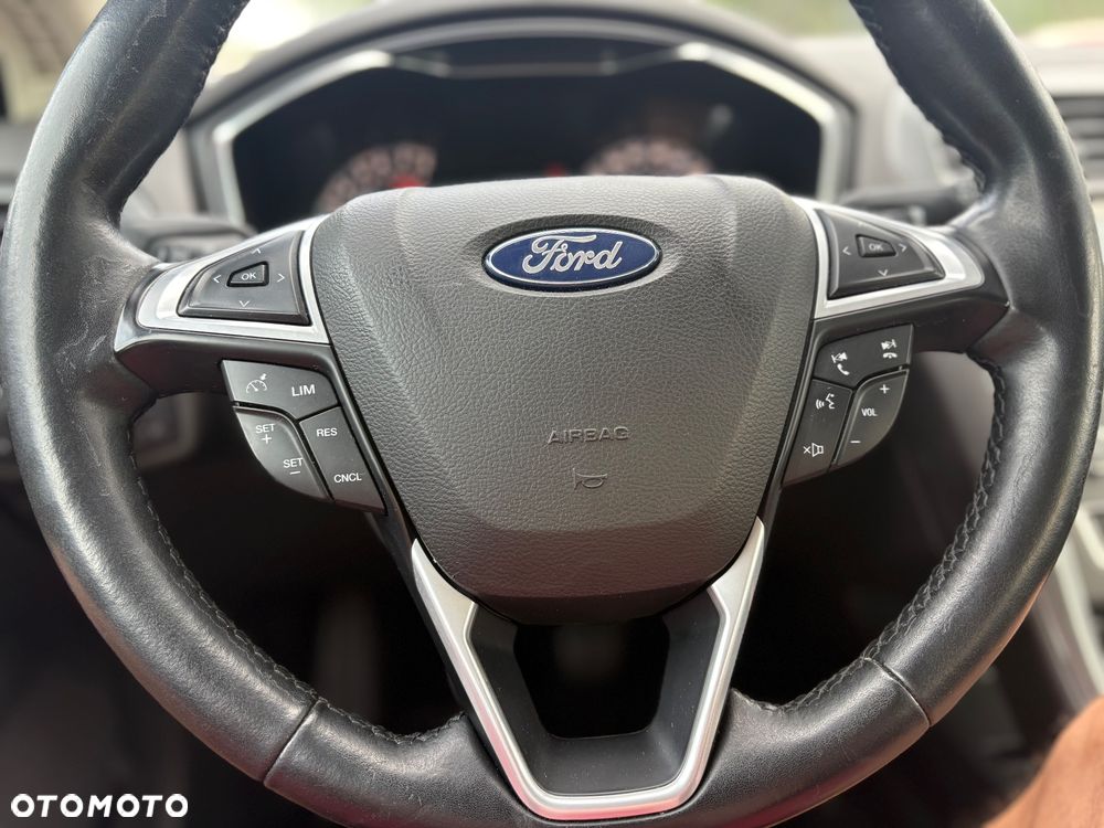 Ford Mondeo 1.5 EcoBoost Ambiente Plus - 22