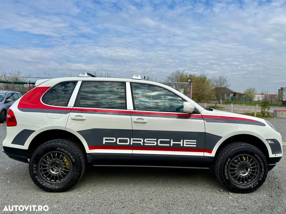 Porsche Cayenne - 6