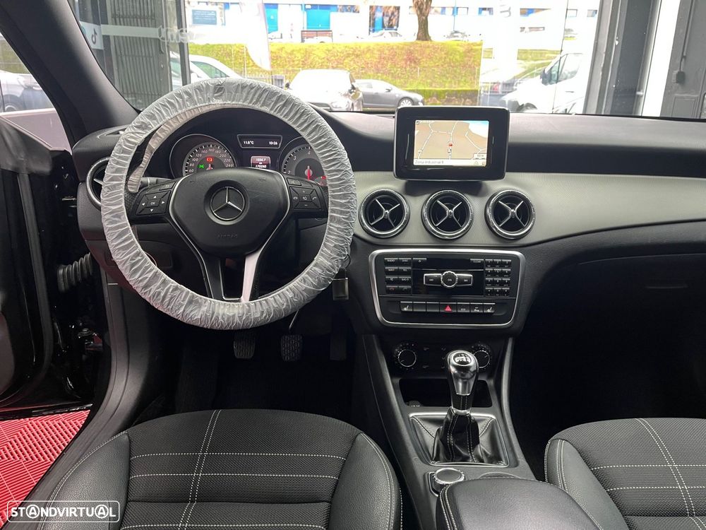 Mercedes-Benz CLA 200 CDi Urban - 11