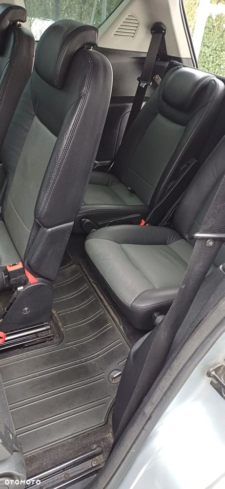 Ford S-Max 2.0 TDCi Titanium - 12