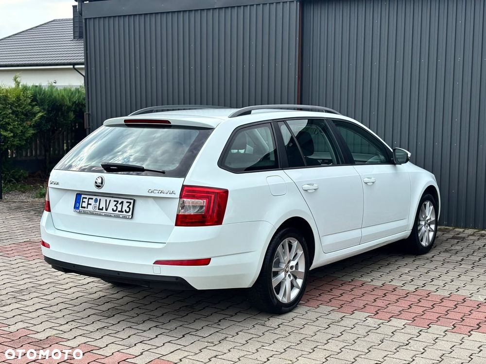 Skoda Octavia 1.6 TDI (Green tec) Style - 9